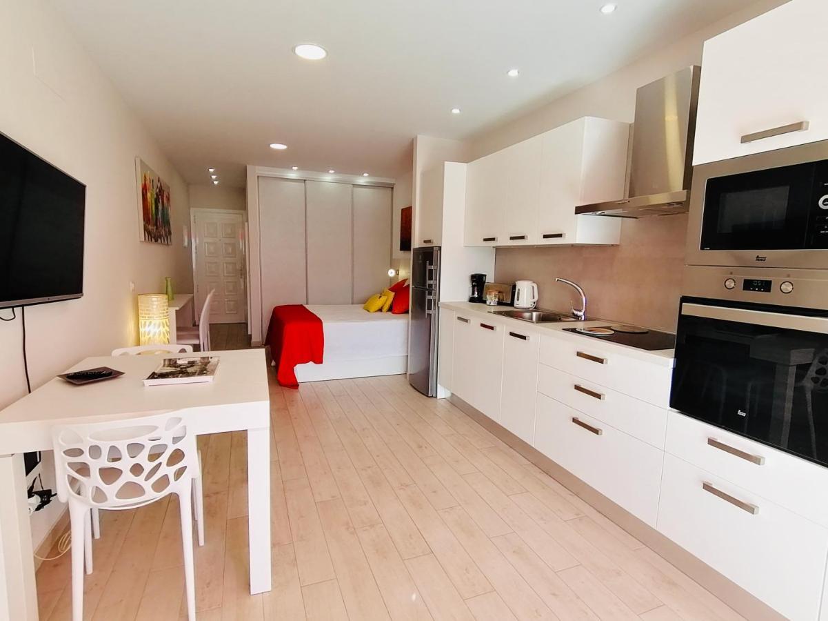 Sun & View Holiday Home Лос Кристианос Екстериор снимка
