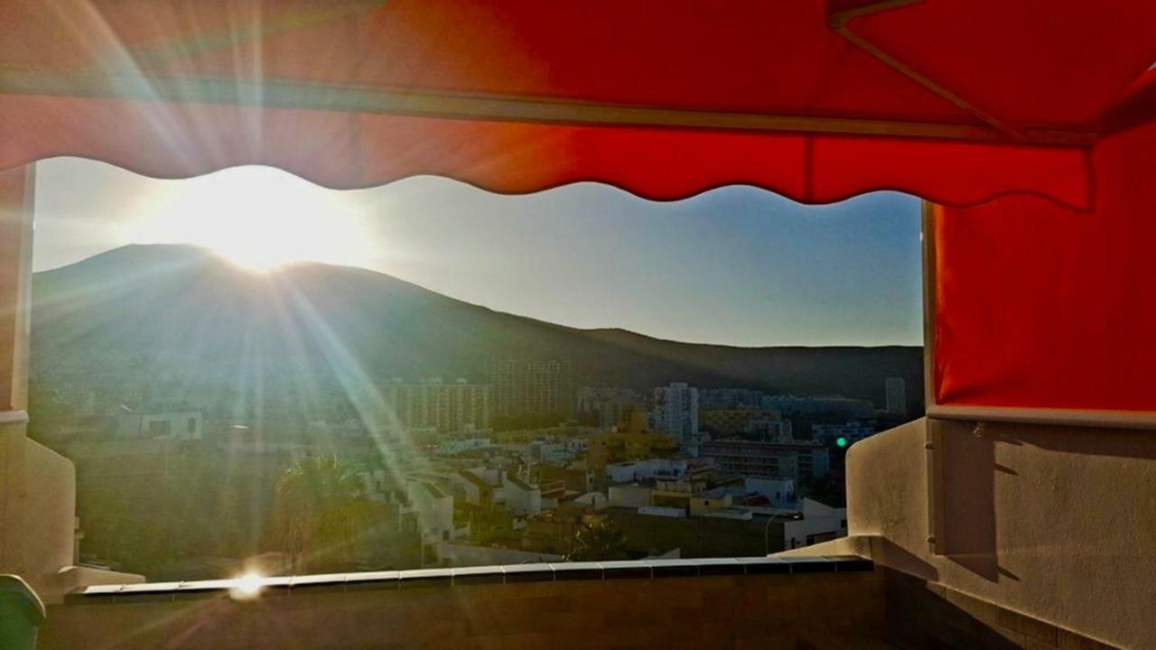 Sun & View Holiday Home Лос Кристианос Екстериор снимка